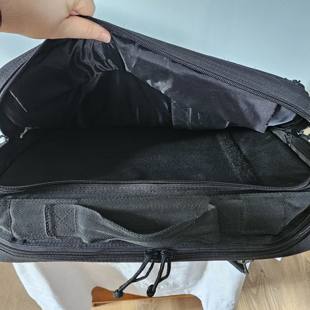 EUC SOC Sandpiper of California Black Convertible Laptop Bag/Backpack Combo